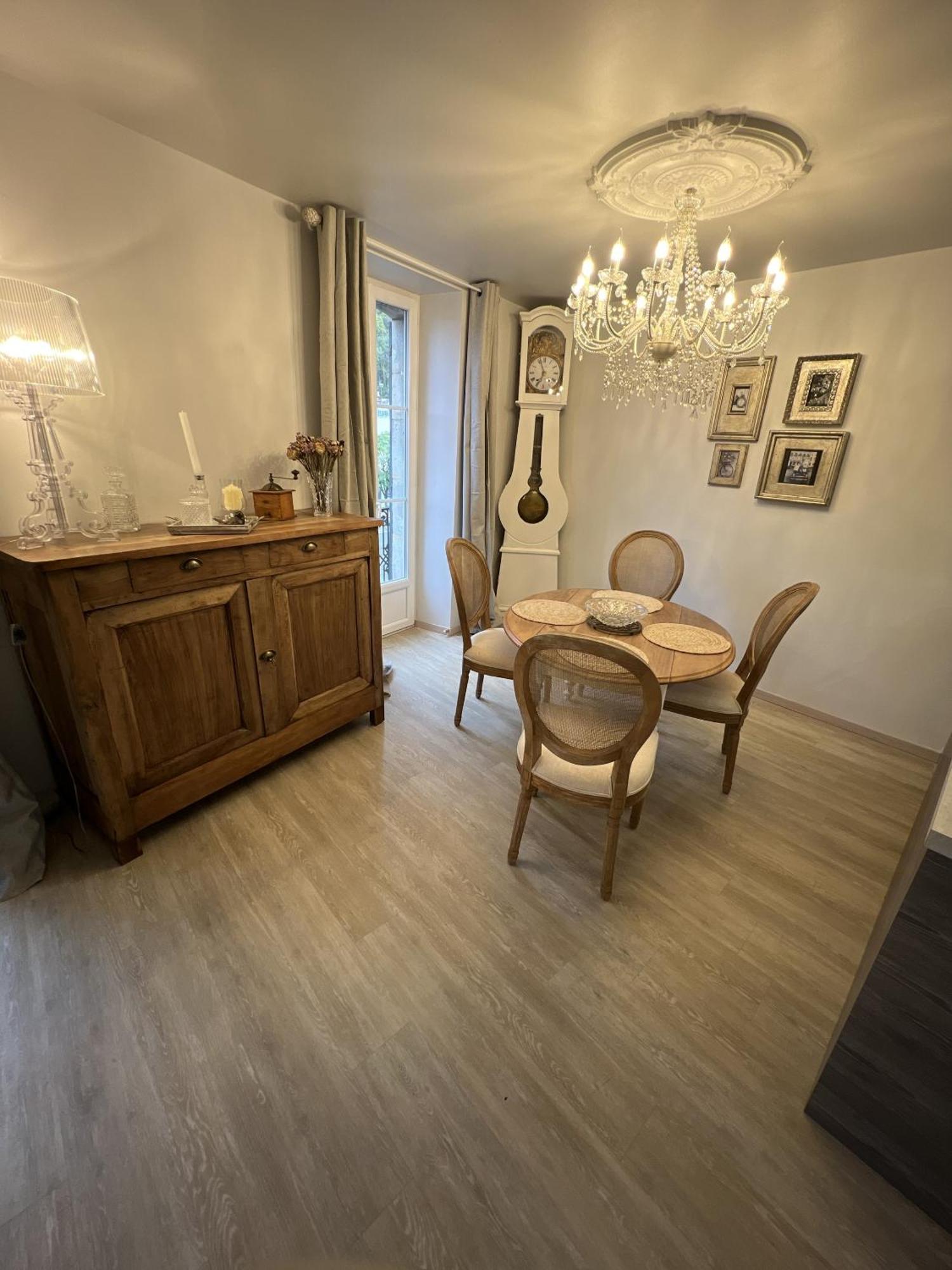 Babolene Shabby Suite Вильфранш-де-Руэрг Номер фото